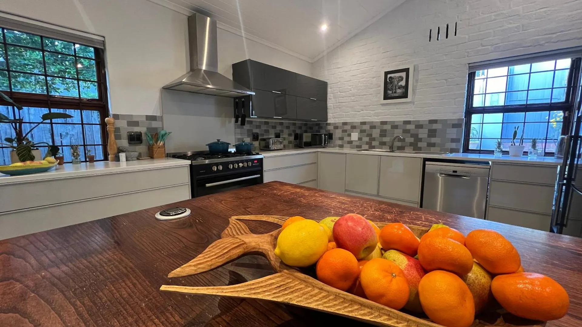 Tatil Evi Pool, 3 Bedroom House With En-Suite And King Size Beds Hout Bay